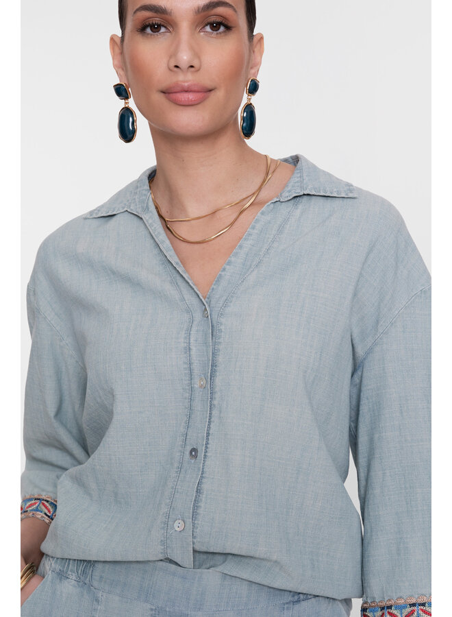 63161_70 635 Geisha Blouse chambray with tape jeansblue