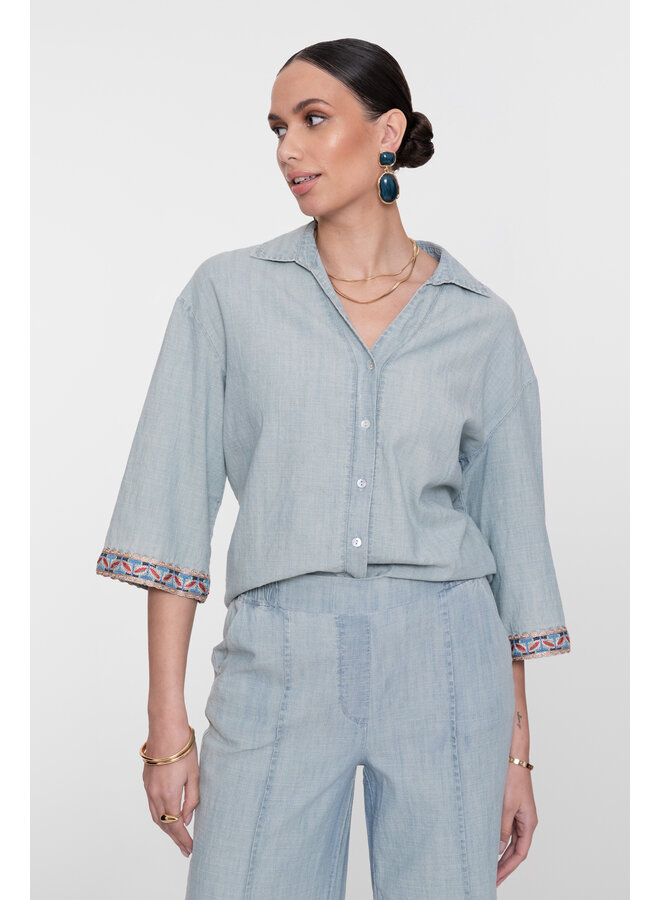 63161_70 635 Geisha Blouse chambray with tape jeansblue