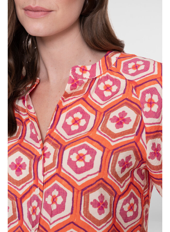 63245-20 718 Geisha blouse ecru/orange/cassis