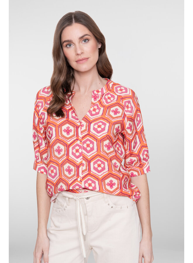 63245-20 718 Geisha blouse ecru/orange/cassis