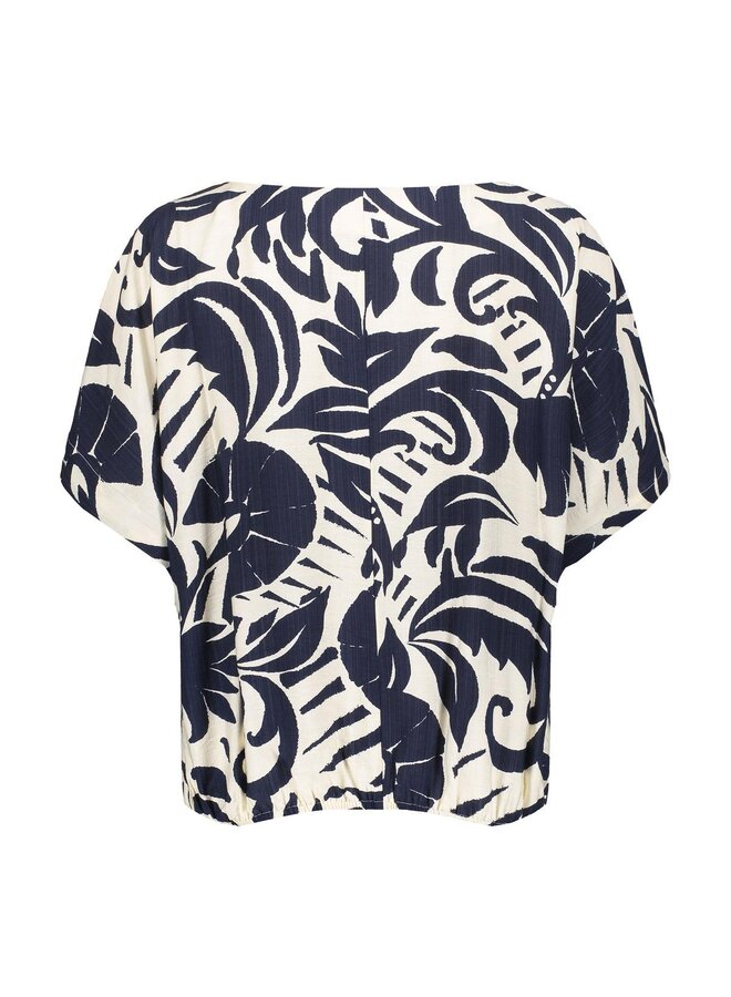 63236-26 675 Geisha Top flower bi-color navy/off-white