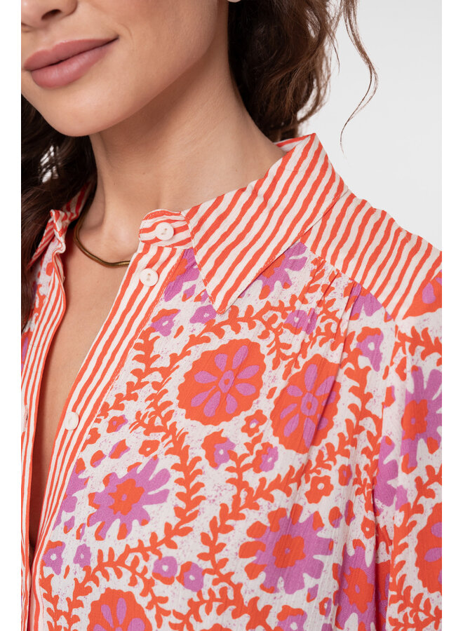 63225-20 300 Geisha blouse lilac/manderine/red