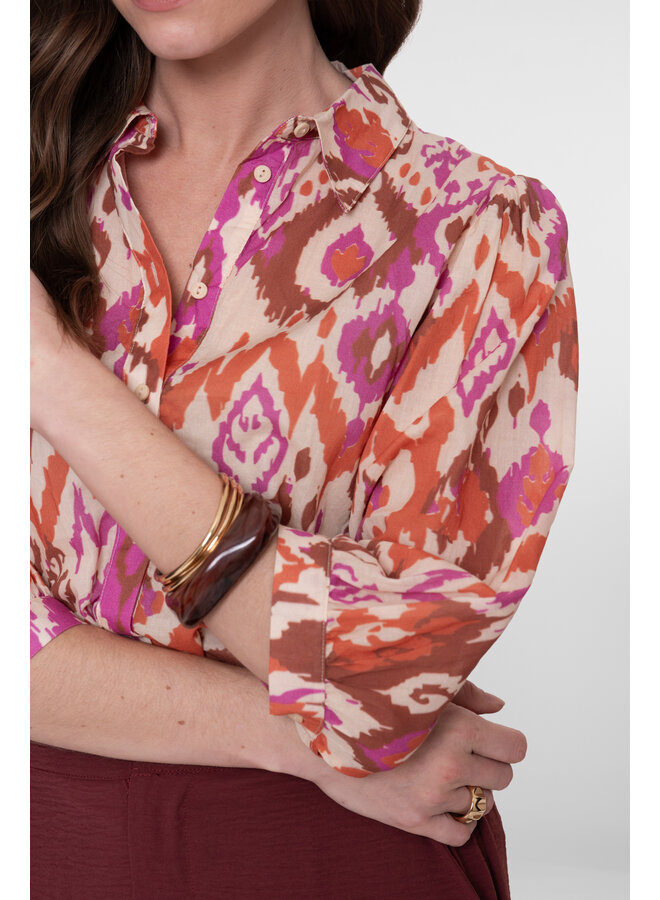 63207-20 718 Geisha blouse ecru/brown/cassis