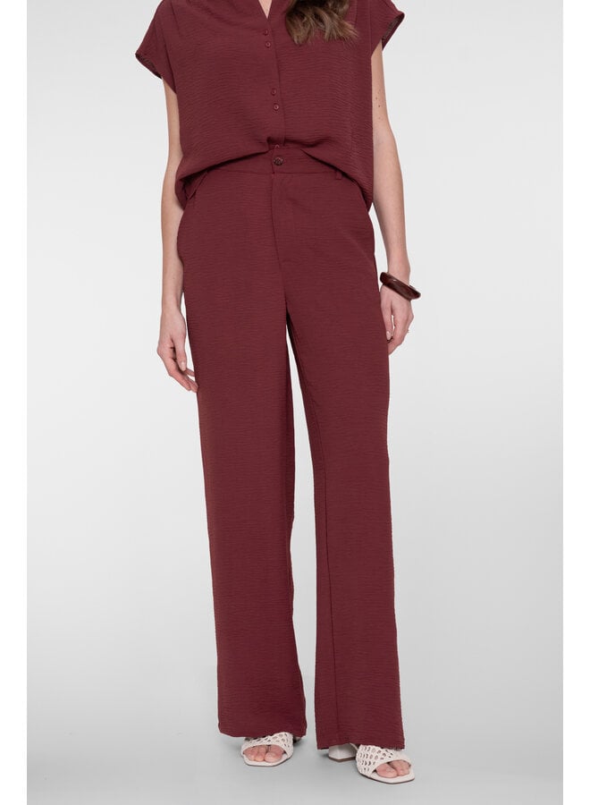 61111-21 481 Geisha Pants crinckle cherry