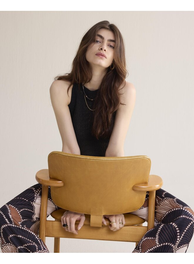 7s7981-70062 990 Summum Top halter Shiny cord yarn knit  Black