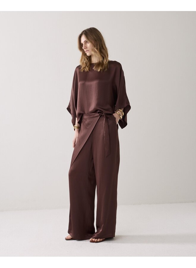 4s2943-12084 713 Summum Trousers Heavy silky touch  Coffee