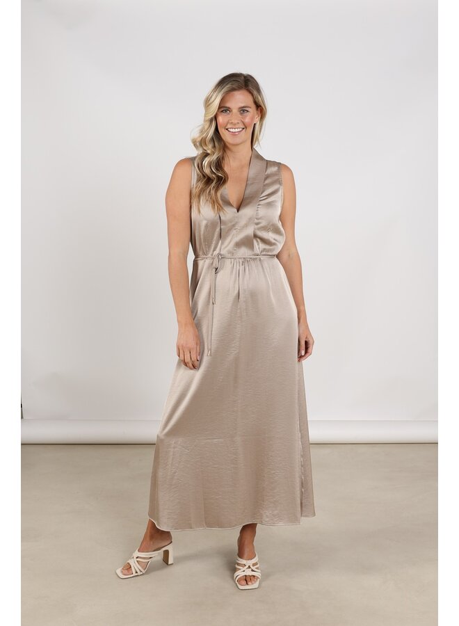 NKS14018 65 Nukus Violet Dress Silky Fango