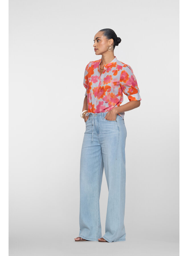 61318-10 830 Geisha Jeans wide bleached denim