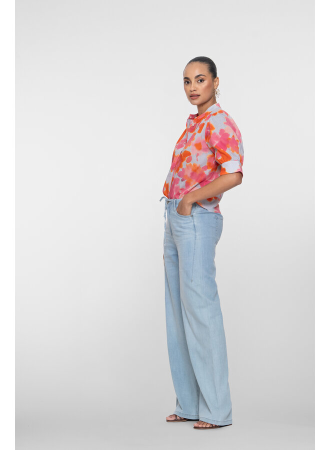 61318-10 830 Geisha Jeans wide bleached denim