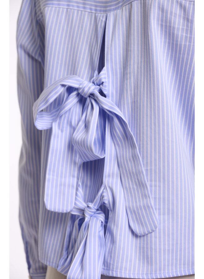 Felise.7002623 Rino&Pelle Striped blouse with bows at the back  Blue striped