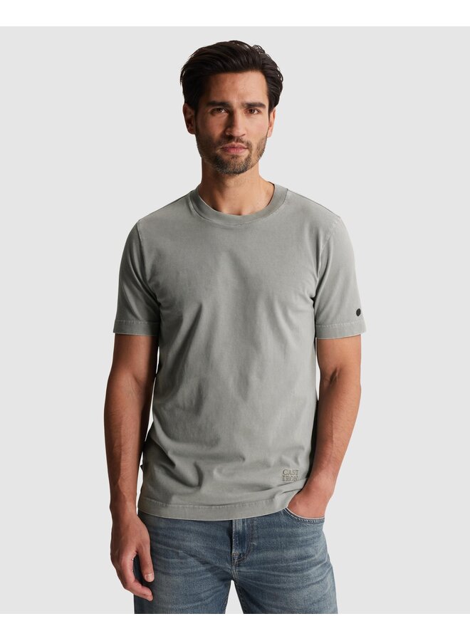 CTSS2604582 9027 Cast Iron Short sleeve r-neck regular fit washed Limestone