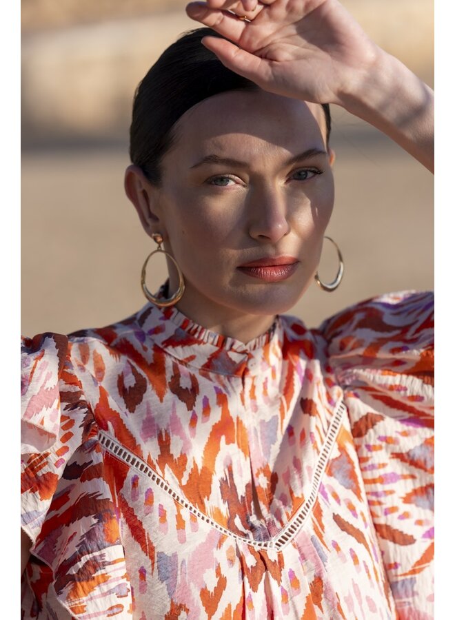 63260-20 718 Geisha top ecru/mandarine red/lila