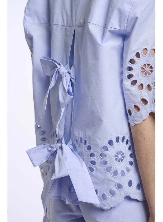 Kaate.7002624 Rino & Pelle Short sleeve blouse with button closure  Light blue