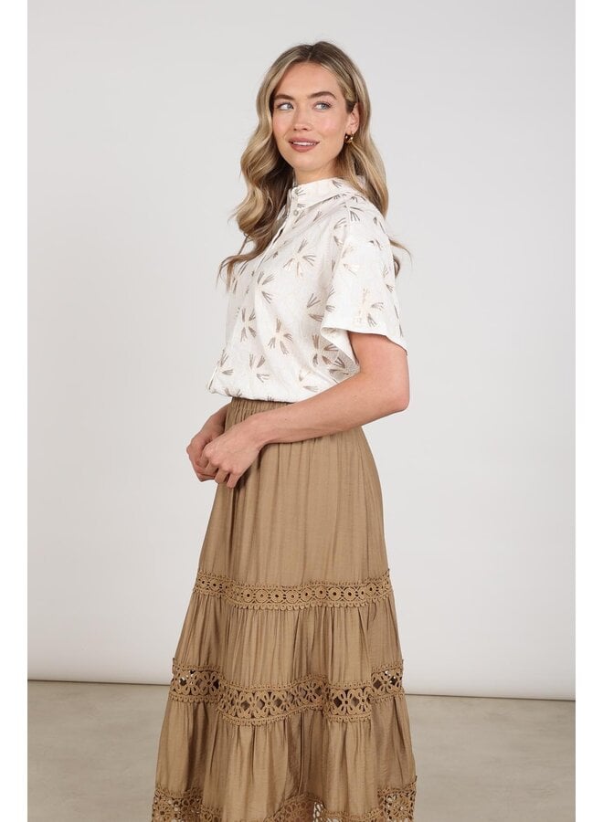 NKS02207 126 Nukus Britt Blouse Embroidery Offwhite/Gold