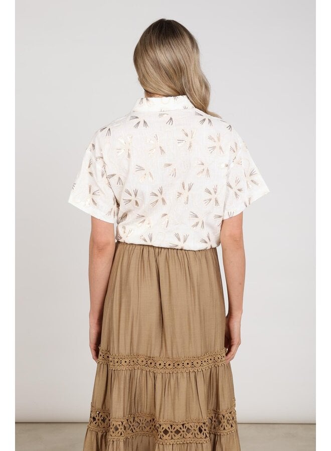 NKS02207 126 Nukus Britt Blouse Embroidery Offwhite/Gold