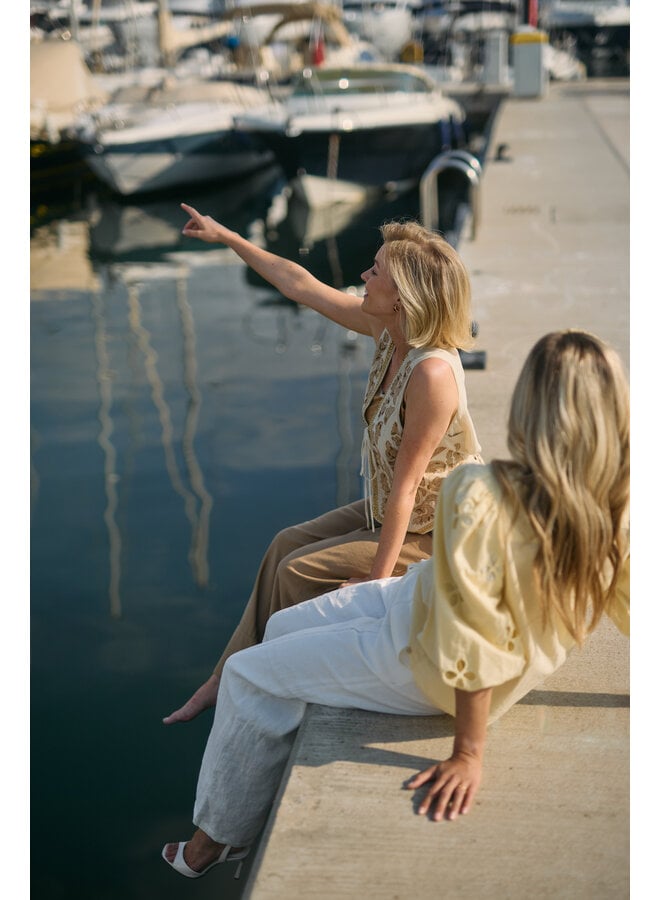 NKS02112 78 Nukus Rosie Blouse Sun