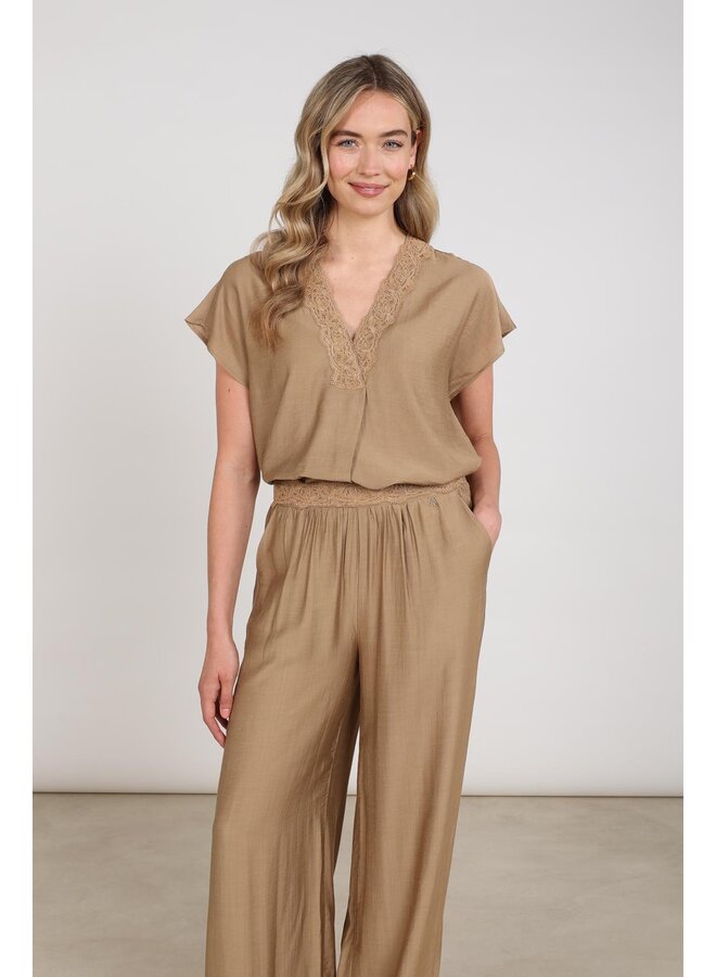 NKS01122 64 Nukus Marlijn Top Camel