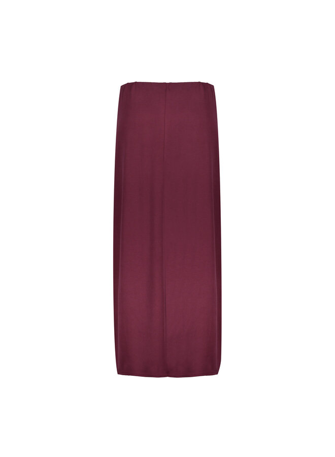 66364-20 470 Geisha skirt bordeaux