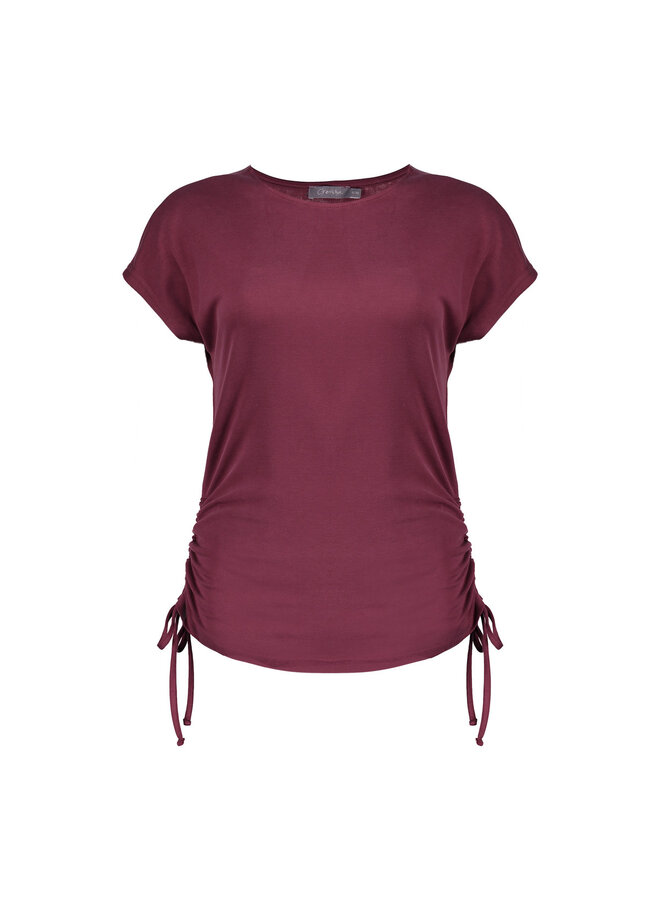 62330-20 470 Geisha top bordeaux