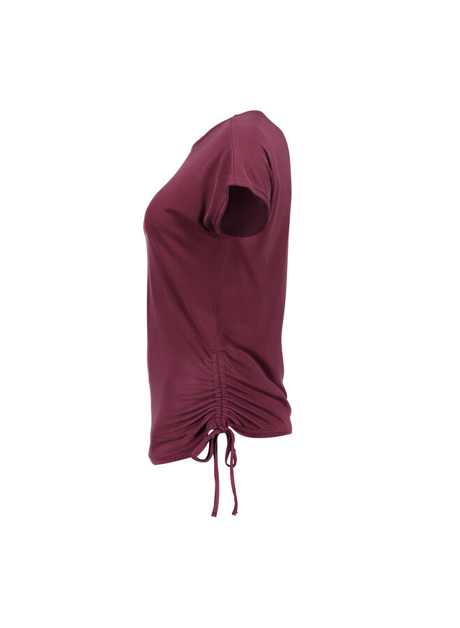 62330-20 470 Geisha top bordeaux