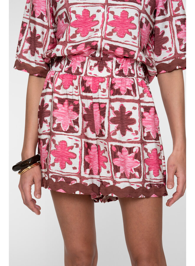 61429-20 420 Geisha short pink/merlot