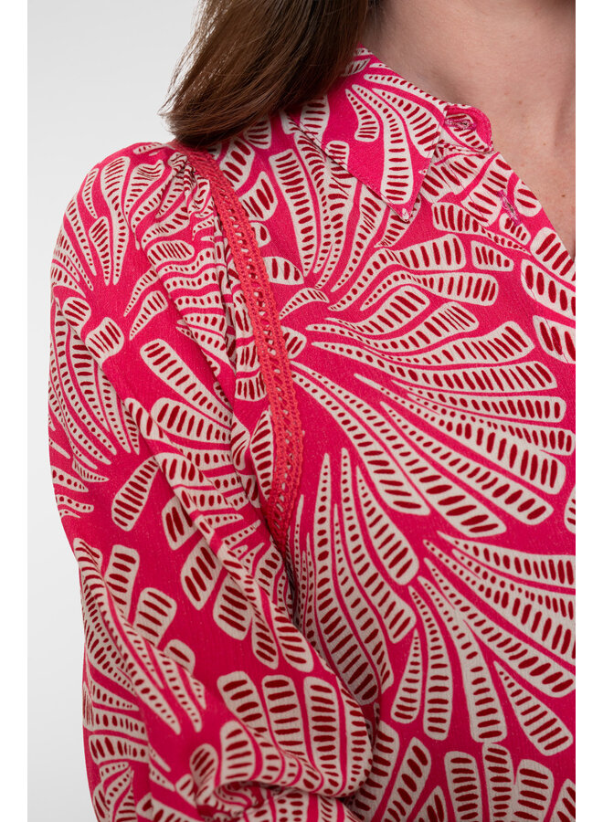 63447-20 420 Geisha blouse  pink/merlot