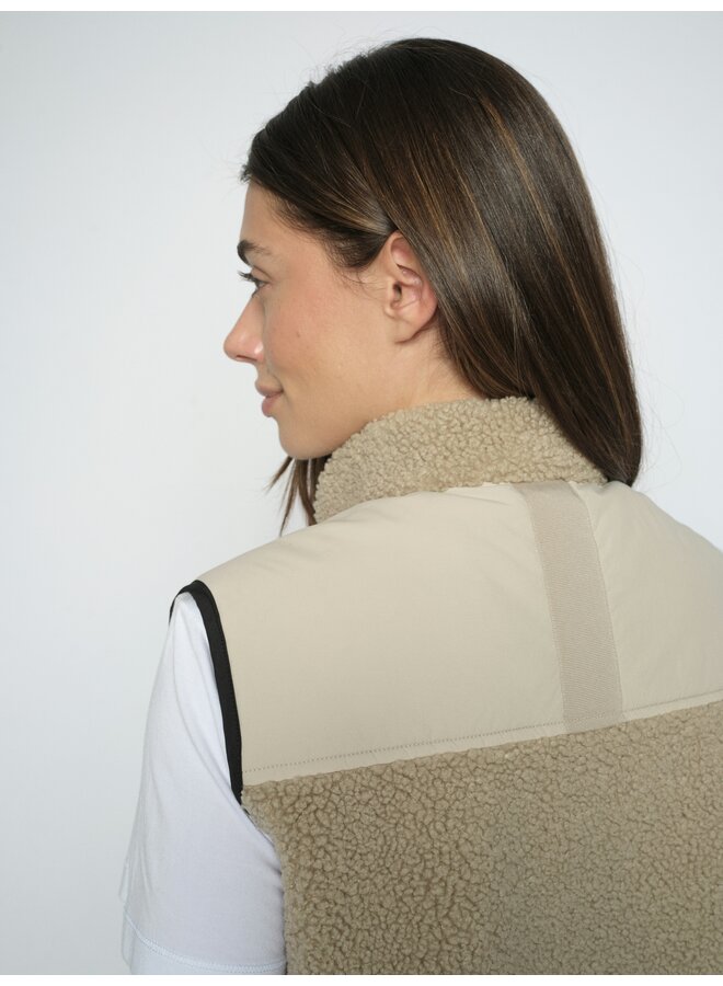 179570 174 MosMosh MMRowe Eli Teddy Vest Feather Gray