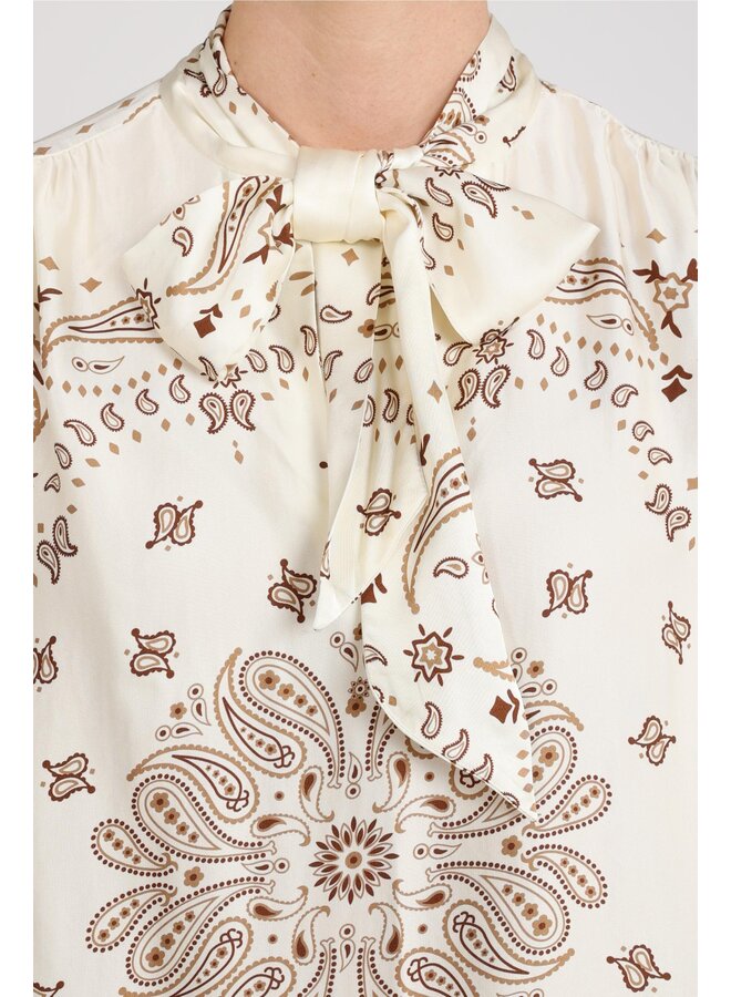 NKF02201 318 Nukus Angie Blouse Tie Paisley Offwhite/Toffee