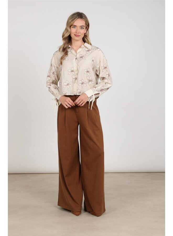 NKF02118 9 Nukus Bailey Blouse Flower Sand