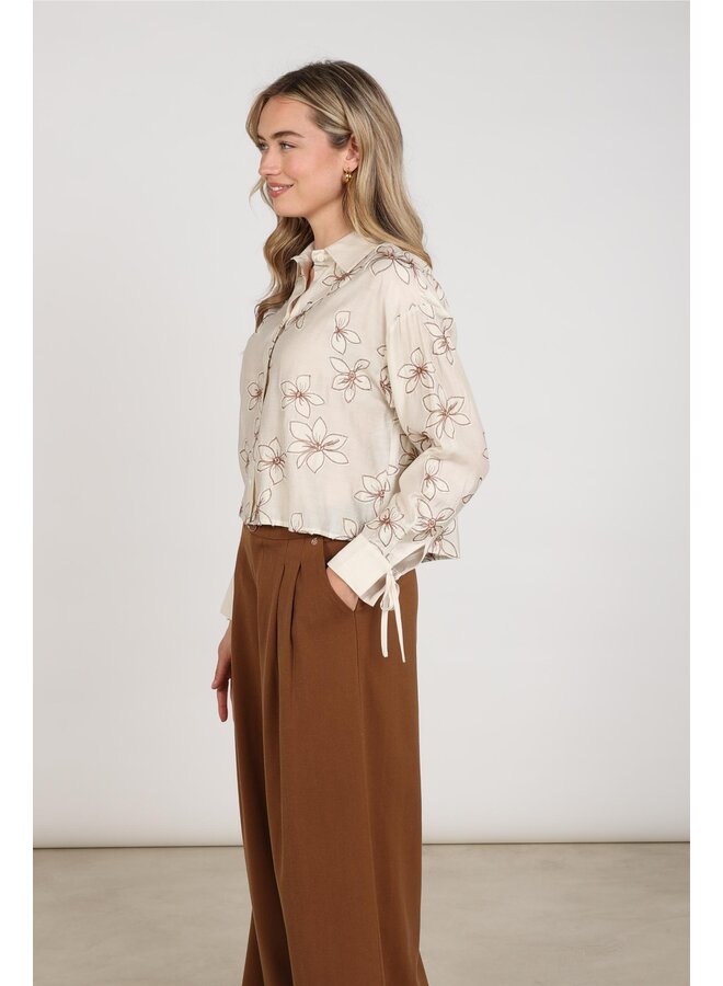 NKF02118 9 Nukus Bailey Blouse Flower Sand