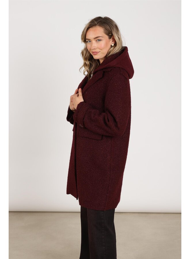 NKF12009 333 Nukus Mirthe Coat Boucle Cherry