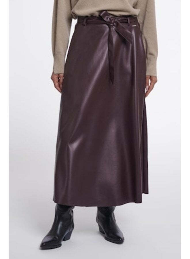 Chelsea.7502611 Rino en Pelle Faux leather skirt with belt Chocolate bean