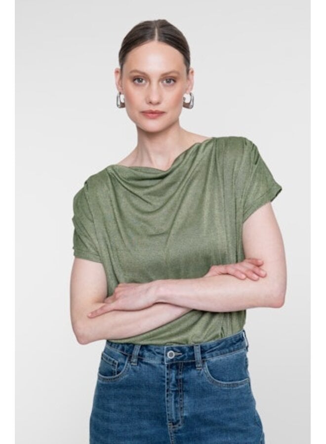 62653-20 530 Geisha top green