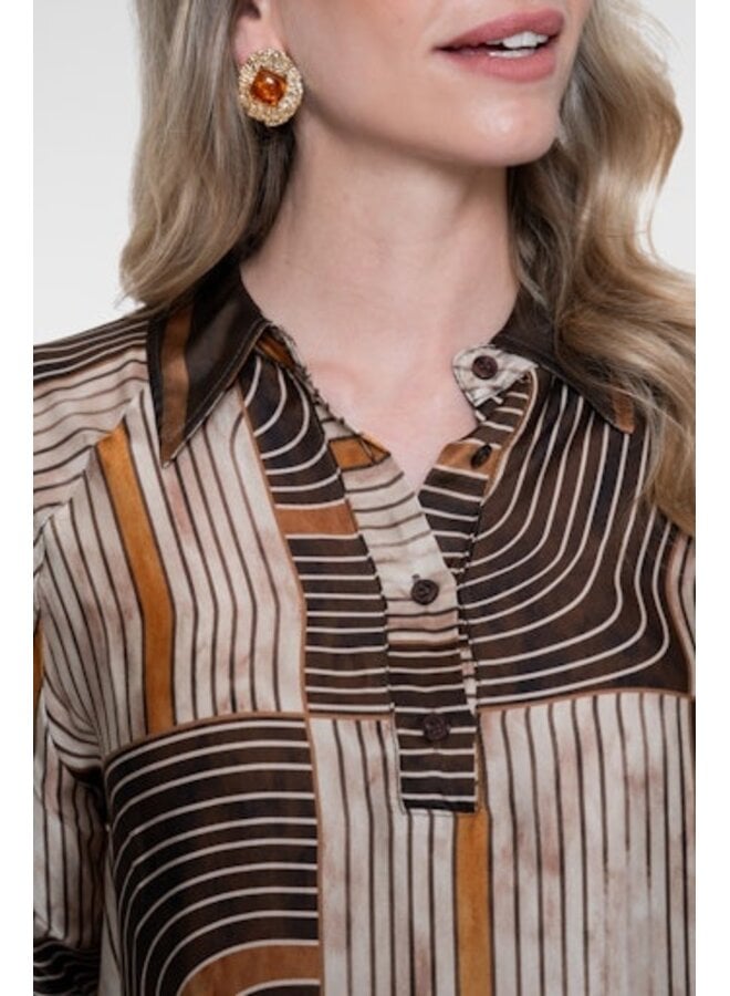 63570-70 775 Geisha Blouse satin AOP brown/sand