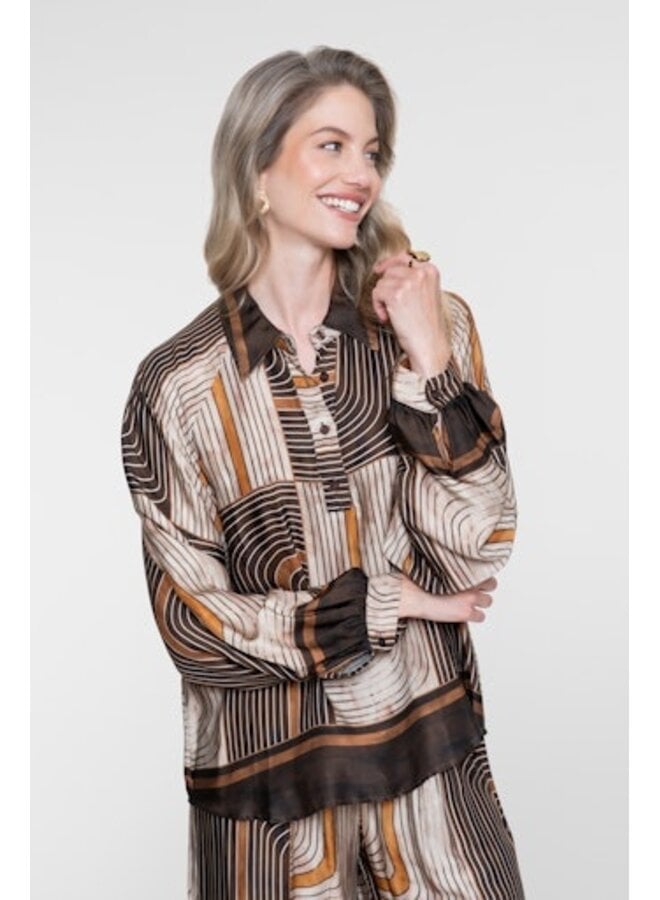 63570-70 775 Geisha Blouse satin AOP brown/sand