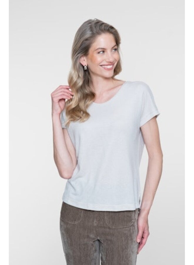 62549-24 720 Geisha Top shimmer sand
