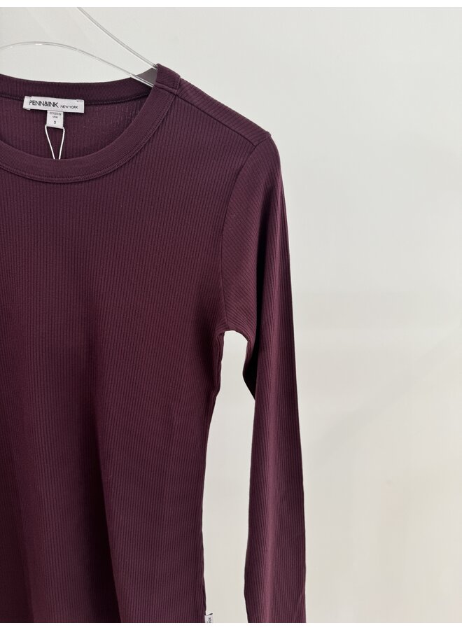 W26F1963 351 Penn en Ink Longsleeve aubergine