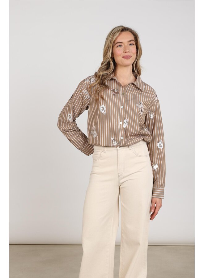NKF02137 340 Nukus Newport Blouse Stripe Flower Taupe/Offwhite