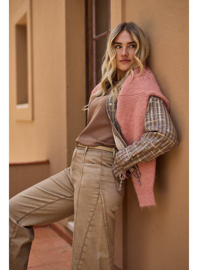 NKF02146 387 Nukus Bailey Blouse Check Sand/Rose
