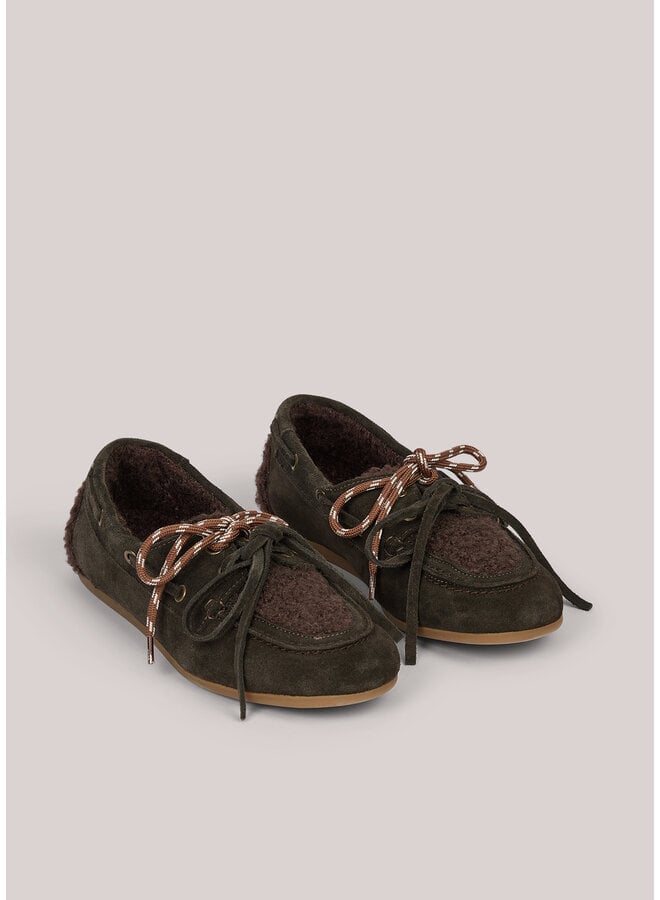 8s1113-8633 754 Summum Fancy booshoe with teddy Dark chocolate