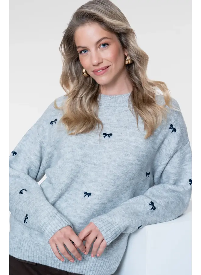 64538-23 925 Geisha Pullover embro bowtie grey/navy