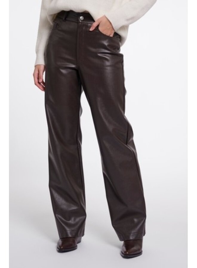 Corian Regular.7502612 Rino en Pelle Regular length straight leg pants Peated