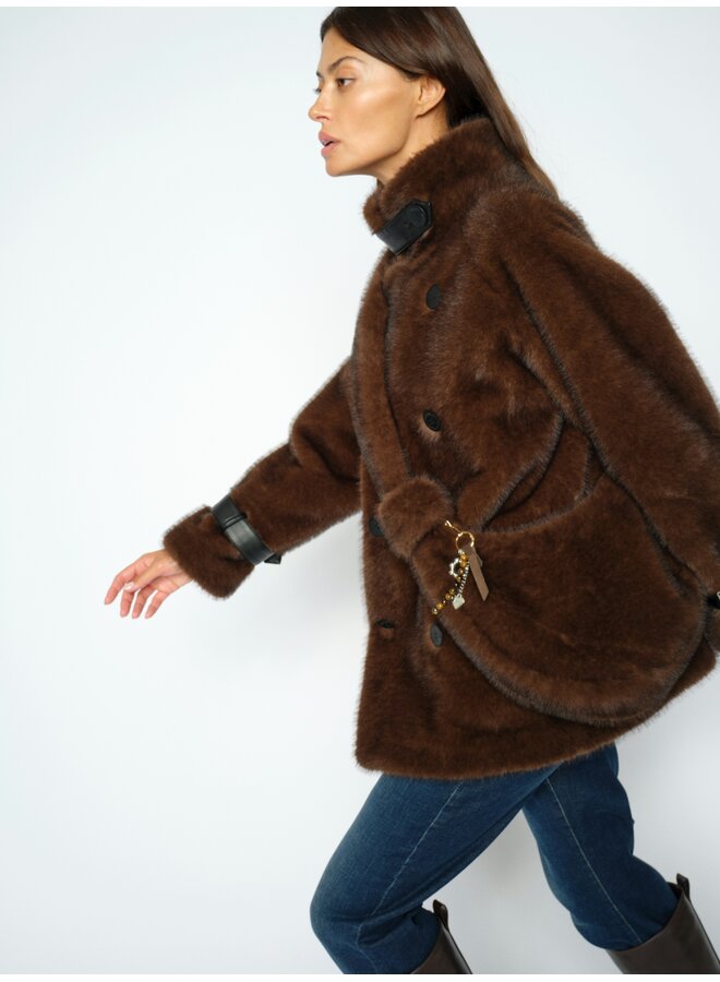 182330 160 MosMosh MM Cia faux fur bag Delicioso