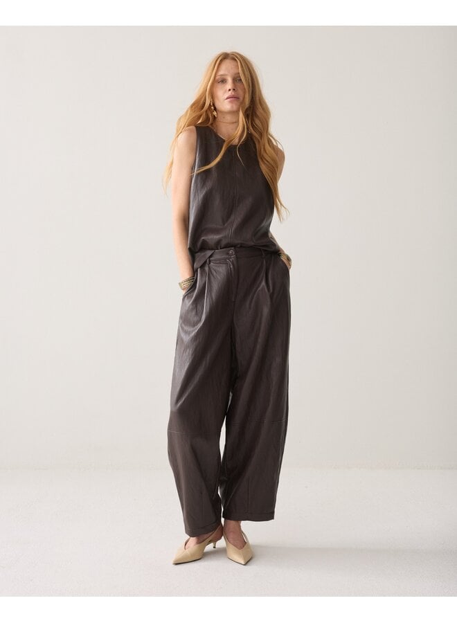 4s3043-12526 754 Summum Balloon trouser Soft faux leather  Dark chocolate