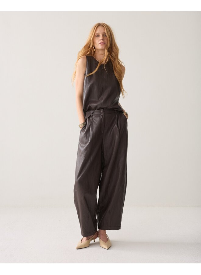 4s3043-12526 754 Summum Balloon trouser Soft faux leather  Dark chocolate