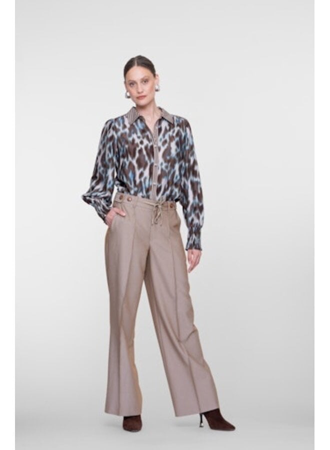 63713-20 675 Geisha blouse navy/brown