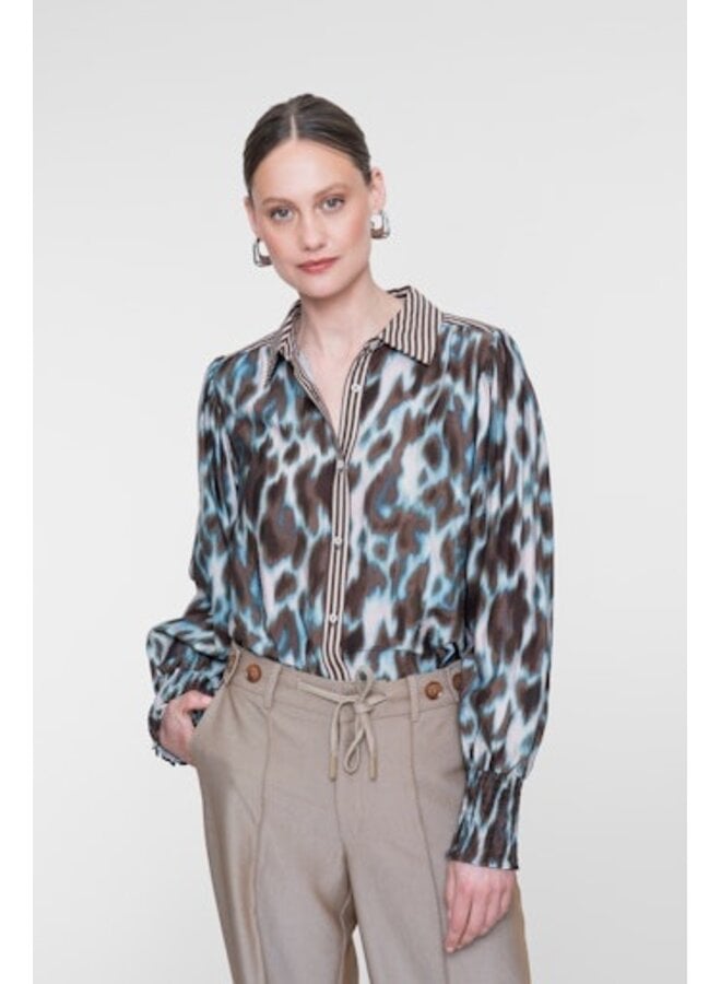 63713-20 675 Geisha blouse navy/brown