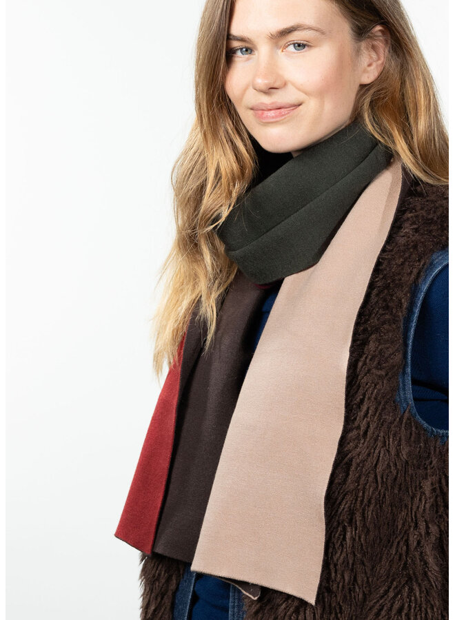 6938025 Barts Ishbel Scarf burgundy
