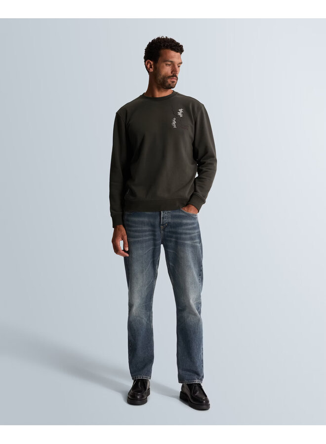 CSW2609445 9167 Cast Iron Crewneck relaxed fit graphic Clever Crows