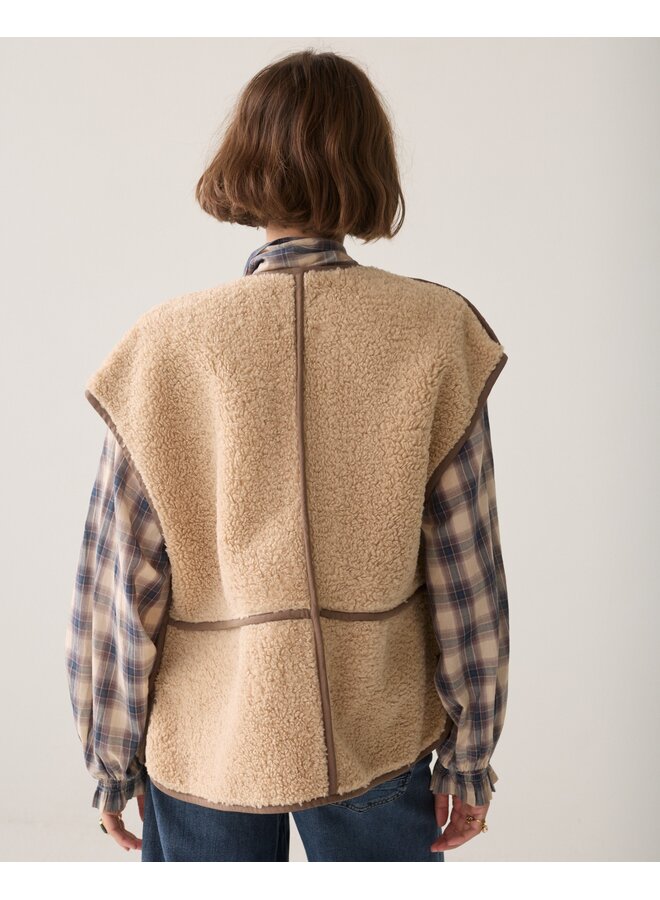 9s265-12512 708 Summum Bodywarmer Bonded teddy Light taupe